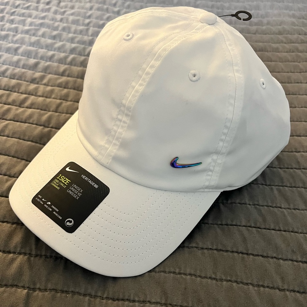 New Nike Hat